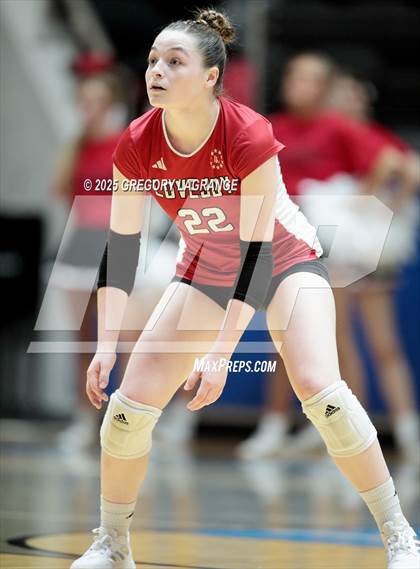 Thumbnail 3 in Liberty vs Lovejoy (UIL 5A Volleyball Regional Final Division 2) photogallery.
