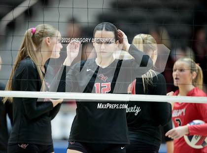 Thumbnail 3 in Liberty vs Lovejoy (UIL 5A Volleyball Regional Final Division 2) photogallery.
