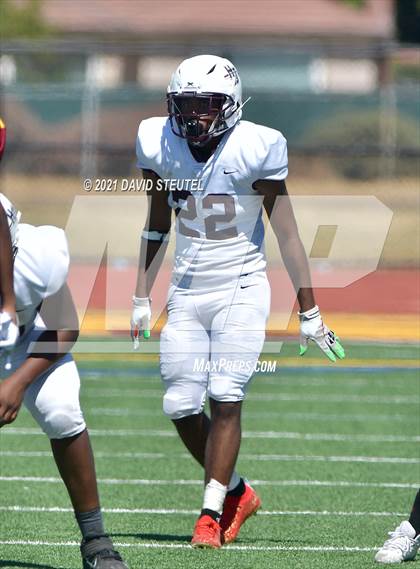 Thumbnail 1 in Johnson @ Encina Prep photogallery.