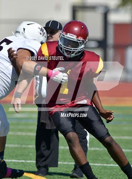 Thumbnail 1 in Johnson @ Encina Prep photogallery.