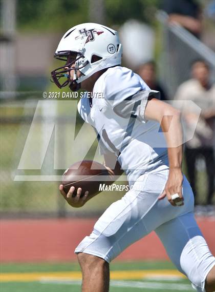 Thumbnail 2 in Johnson @ Encina Prep photogallery.