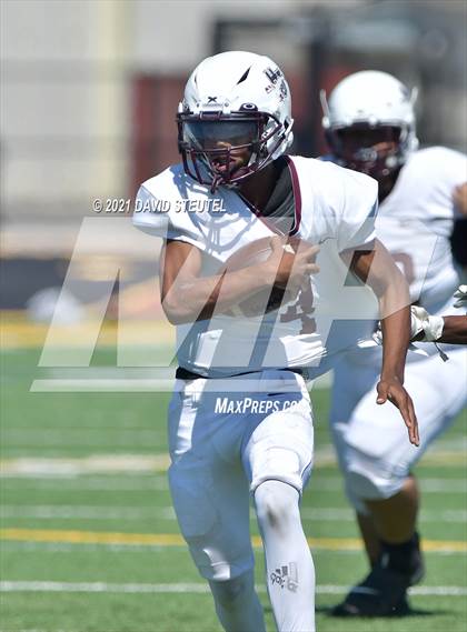 Thumbnail 3 in Johnson @ Encina Prep photogallery.