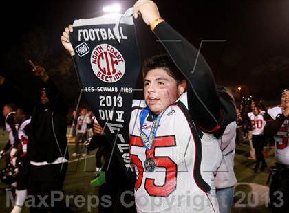 Thumbnail 3 in Valley Christian vs. Salesian (CIF NCS D5 Final) photogallery.