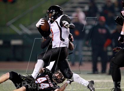 Thumbnail 3 in Valley Christian vs. Salesian (CIF NCS D5 Final) photogallery.