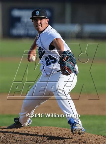 Thumbnail 3 in Aragon @ Branham photogallery.