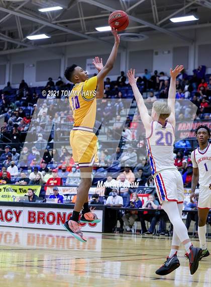 Thumbnail 2 in Richardson vs Duncanville (Whataburger Tournament) photogallery.