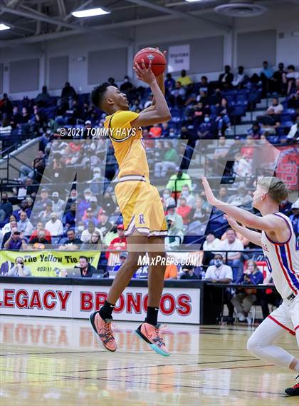 Thumbnail 2 in Richardson vs Duncanville (Whataburger Tournament) photogallery.
