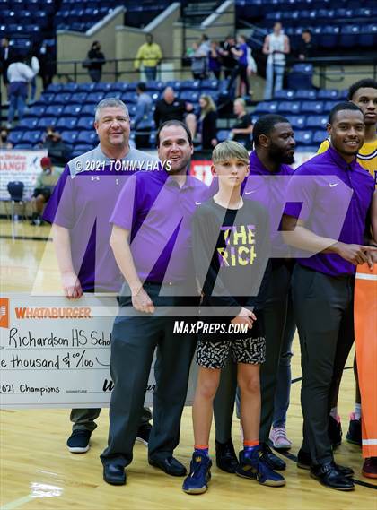 Thumbnail 1 in Richardson vs Duncanville (Whataburger Tournament) photogallery.