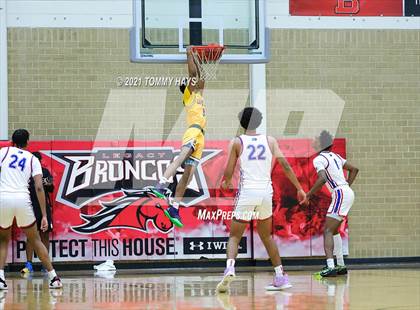 Thumbnail 2 in Richardson vs Duncanville (Whataburger Tournament) photogallery.