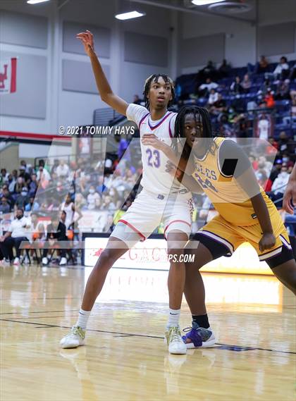 Thumbnail 2 in Richardson vs Duncanville (Whataburger Tournament) photogallery.
