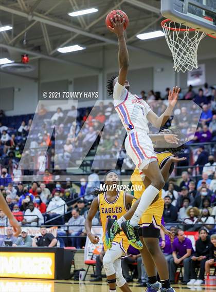 Thumbnail 3 in Richardson vs Duncanville (Whataburger Tournament) photogallery.