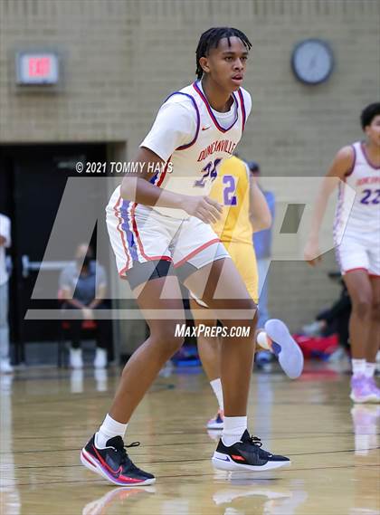 Thumbnail 3 in Richardson vs Duncanville (Whataburger Tournament) photogallery.
