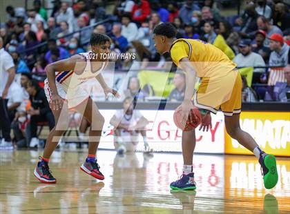 Thumbnail 3 in Richardson vs Duncanville (Whataburger Tournament) photogallery.