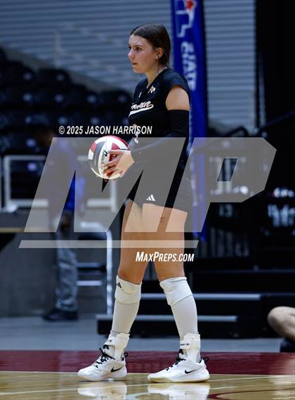 Thumbnail 2 in Jewett Leon vs. Nocona (UIL 2A D1 Volleyball Final) photogallery.