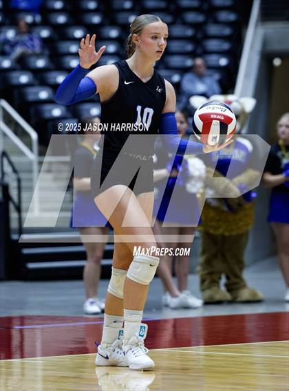 Thumbnail 3 in Jewett Leon vs. Nocona (UIL 2A D1 Volleyball Final) photogallery.