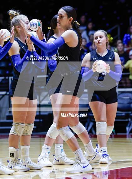 Thumbnail 1 in Jewett Leon vs. Nocona (UIL 2A D1 Volleyball Final) photogallery.