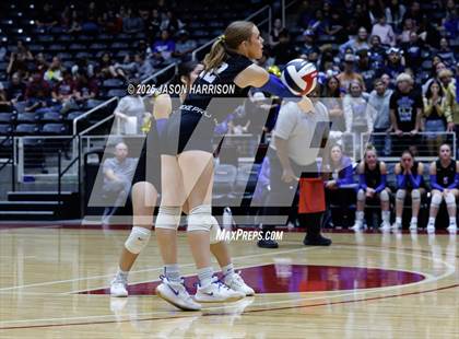 Thumbnail 1 in Jewett Leon vs. Nocona (UIL 2A D1 Volleyball Final) photogallery.