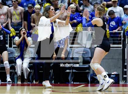 Thumbnail 1 in Jewett Leon vs. Nocona (UIL 2A D1 Volleyball Final) photogallery.