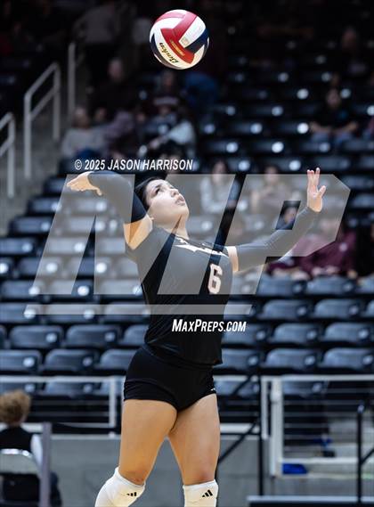 Thumbnail 2 in Jewett Leon vs. Nocona (UIL 2A D1 Volleyball Final) photogallery.