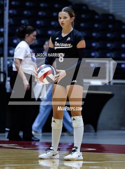 Thumbnail 1 in Jewett Leon vs. Nocona (UIL 2A D1 Volleyball Final) photogallery.