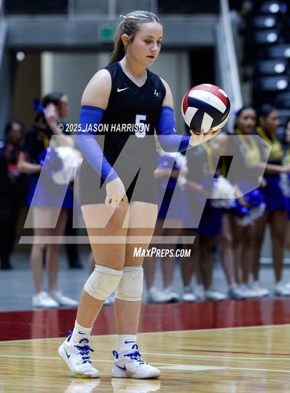 Thumbnail 3 in Jewett Leon vs. Nocona (UIL 2A D1 Volleyball Final) photogallery.