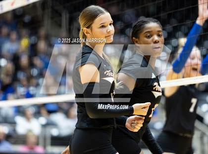 Thumbnail 1 in Jewett Leon vs. Nocona (UIL 2A D1 Volleyball Final) photogallery.