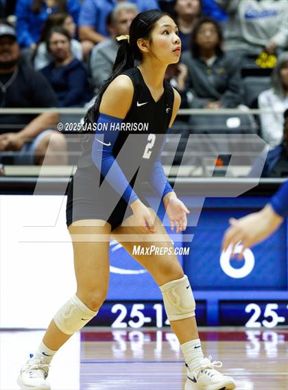 Thumbnail 3 in Jewett Leon vs. Nocona (UIL 2A D1 Volleyball Final) photogallery.