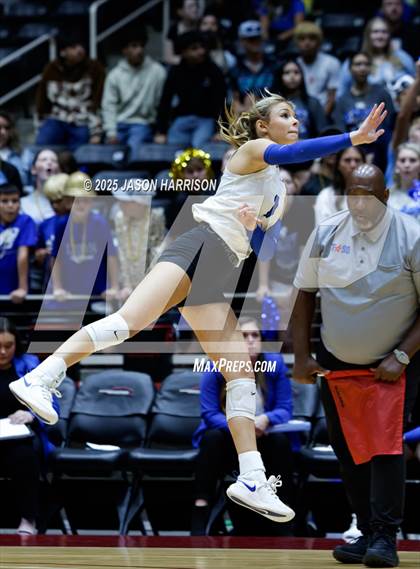 Thumbnail 1 in Jewett Leon vs. Nocona (UIL 2A D1 Volleyball Final) photogallery.
