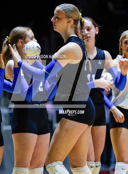 Thumbnail 1 in Jewett Leon vs. Nocona (UIL 2A D1 Volleyball Final) photogallery.