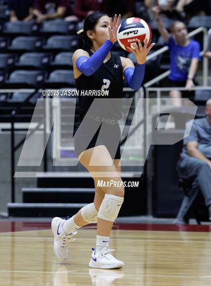 Thumbnail 3 in Jewett Leon vs. Nocona (UIL 2A D1 Volleyball Final) photogallery.