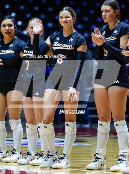 Thumbnail 2 in Jewett Leon vs. Nocona (UIL 2A D1 Volleyball Final) photogallery.