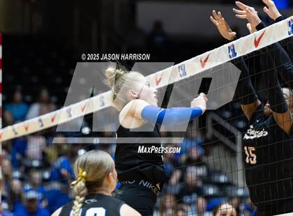 Thumbnail 3 in Jewett Leon vs. Nocona (UIL 2A D1 Volleyball Final) photogallery.