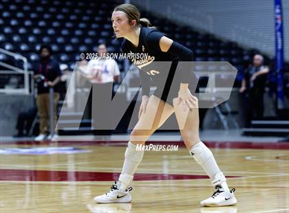 Thumbnail 2 in Jewett Leon vs. Nocona (UIL 2A D1 Volleyball Final) photogallery.