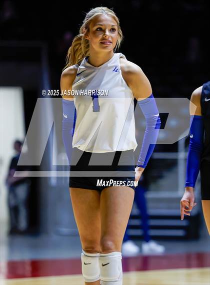 Thumbnail 3 in Jewett Leon vs. Nocona (UIL 2A D1 Volleyball Final) photogallery.