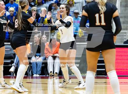 Thumbnail 1 in Jewett Leon vs. Nocona (UIL 2A D1 Volleyball Final) photogallery.