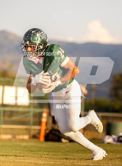 Thumbnail 3 in Glendale Prep Academy @ Tanque Verde photogallery.