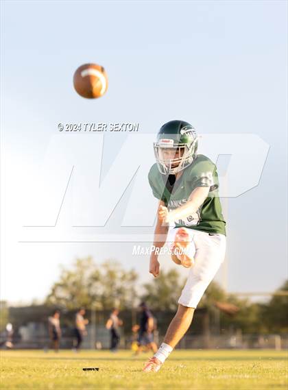Thumbnail 2 in Glendale Prep Academy @ Tanque Verde photogallery.