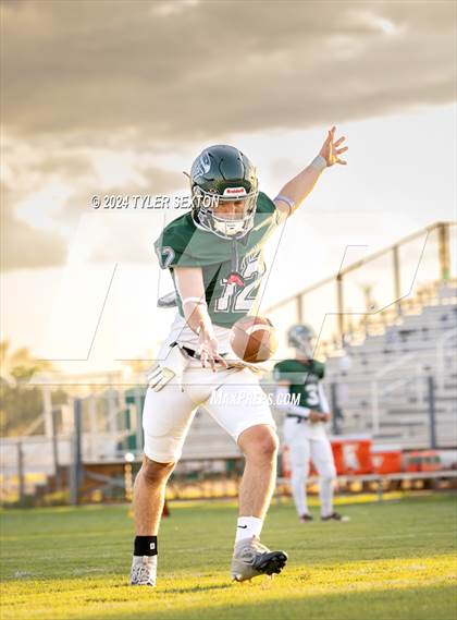 Thumbnail 2 in Glendale Prep Academy @ Tanque Verde photogallery.