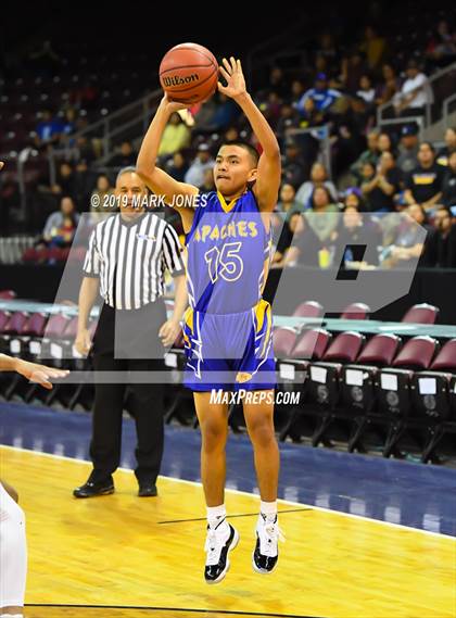 Thumbnail 2 in Fort Thomas vs. The Gregory School (AIA 1A Semifinal) photogallery.