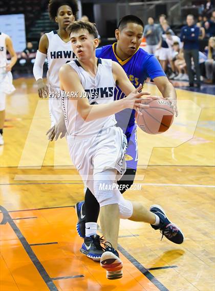 Thumbnail 2 in Fort Thomas vs. The Gregory School (AIA 1A Semifinal) photogallery.