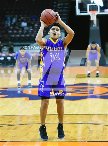 Thumbnail 3 in Fort Thomas vs. The Gregory School (AIA 1A Semifinal) photogallery.