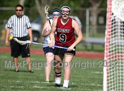 Thumbnail 2 in Hazelwood West vs. Holt photogallery.