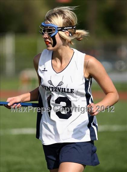 Thumbnail 2 in Hazelwood West vs. Holt photogallery.