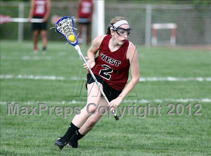 Thumbnail 3 in Hazelwood West vs. Holt photogallery.