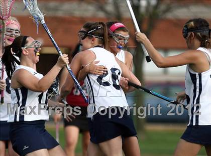 Thumbnail 1 in Hazelwood West vs. Holt photogallery.