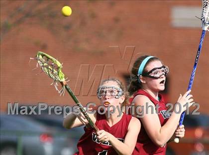 Thumbnail 3 in Hazelwood West vs. Holt photogallery.