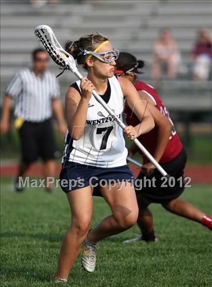 Thumbnail 1 in Hazelwood West vs. Holt photogallery.