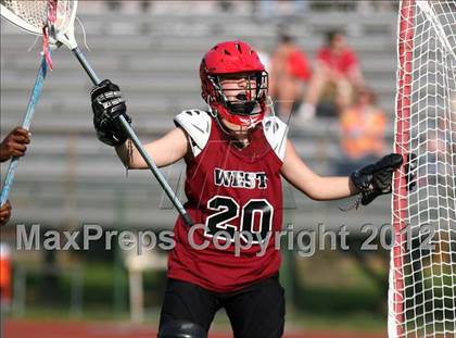 Thumbnail 1 in Hazelwood West vs. Holt photogallery.
