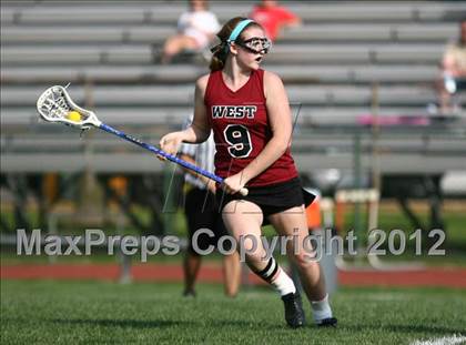 Thumbnail 2 in Hazelwood West vs. Holt photogallery.
