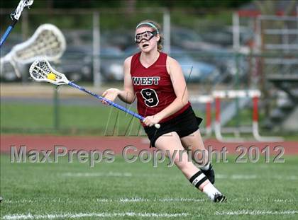 Thumbnail 2 in Hazelwood West vs. Holt photogallery.